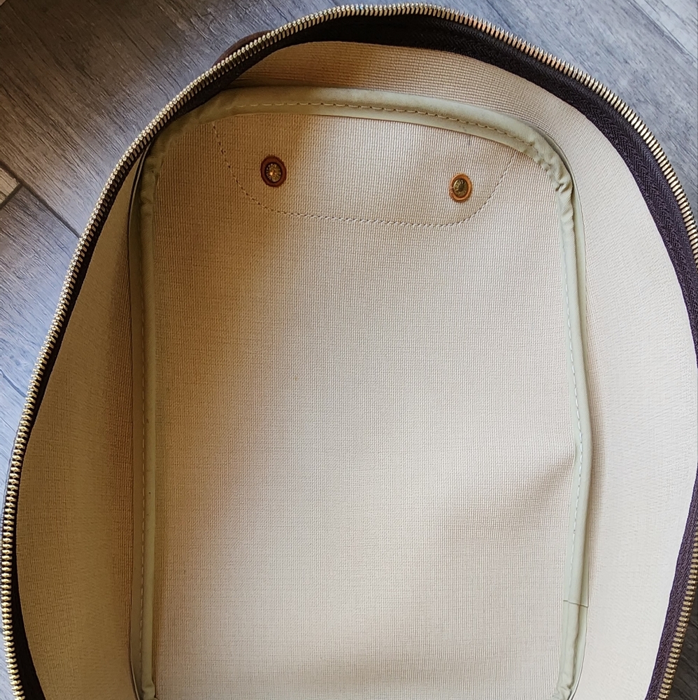 Louis Vuitton Excursion Handbag #travel #overnight  bag - Picture 12 of 16